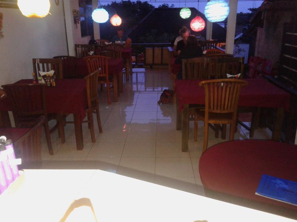 Titi Sedana Homestay Αμέντ Εξωτερικό φωτογραφία