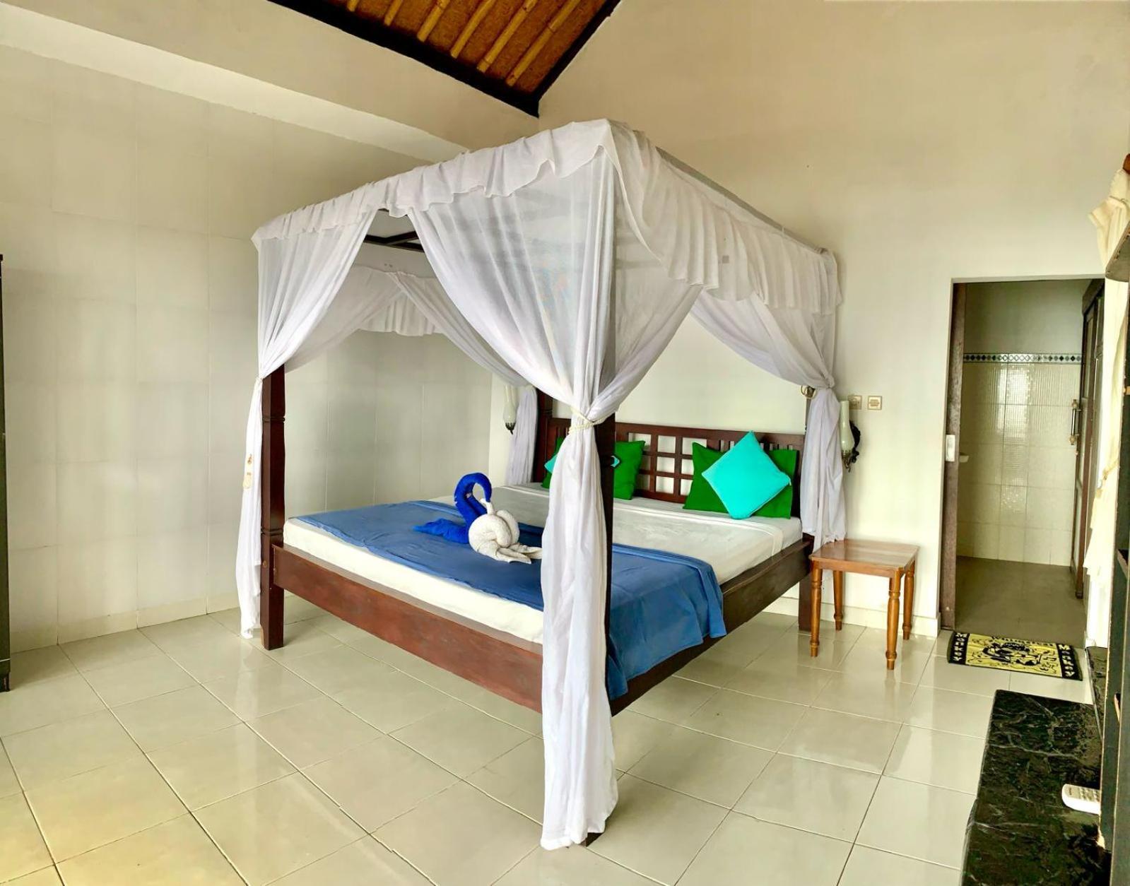 Titi Sedana Homestay Αμέντ Εξωτερικό φωτογραφία
