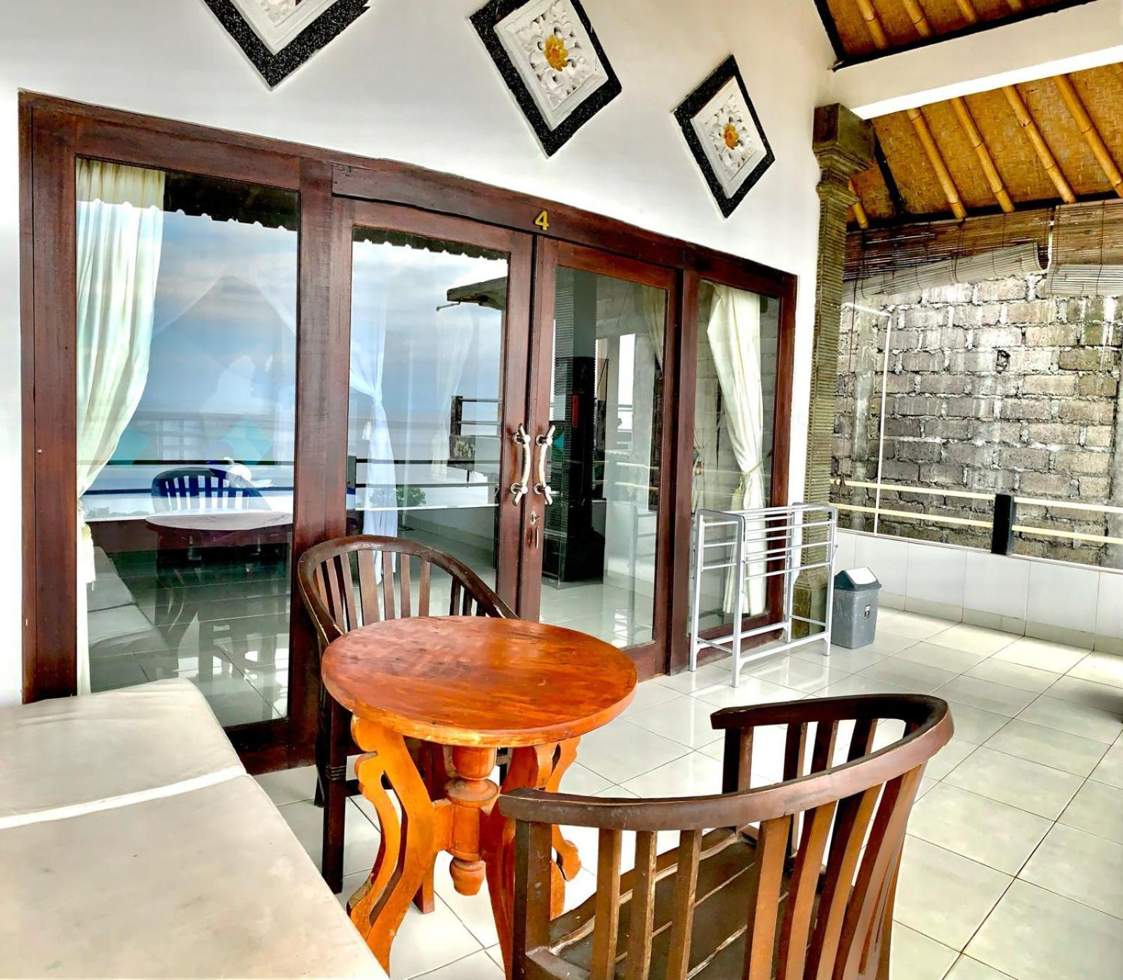 Titi Sedana Homestay Αμέντ Εξωτερικό φωτογραφία
