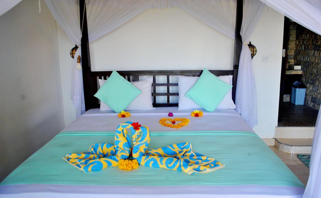 Titi Sedana Homestay Αμέντ Εξωτερικό φωτογραφία