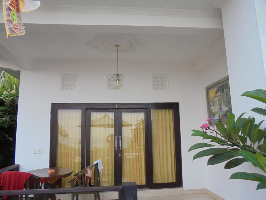 Titi Sedana Homestay Αμέντ Εξωτερικό φωτογραφία